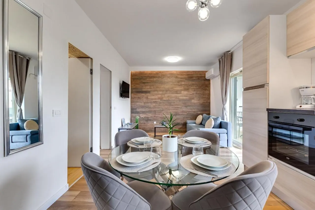 Teona Luxury Apartment With Terrace Sali 0*,  Croatia